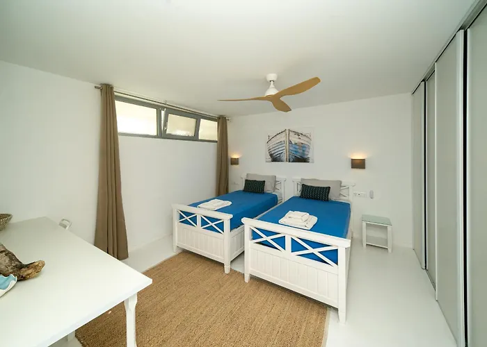 Kalithea-hills With Pool For 8 Up To 12 In Rhodes Town *