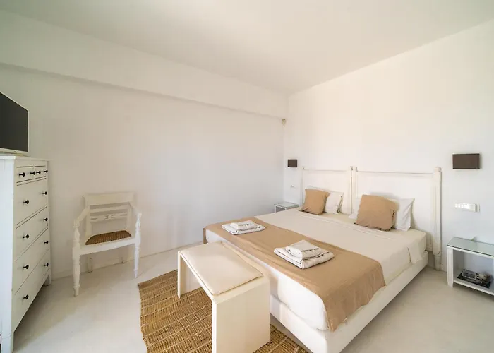 Kalithea-hills With Pool For 8 Up To 12 In Rhodes Town