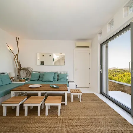 Kalithea-hills With Pool For 8 Up To 12 In Rhodes Town Asgourou