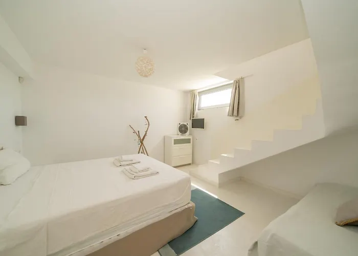 Villa Kalithea-hills With Pool For 8 Up To 12 In Rhodes Town *