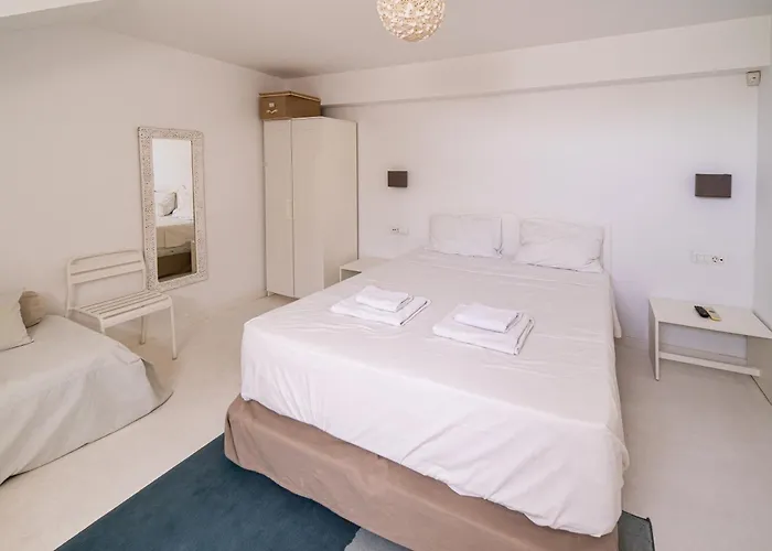 Kalithea-hills With Pool For 8 Up To 12 In Rhodes Town Villa Asgourou